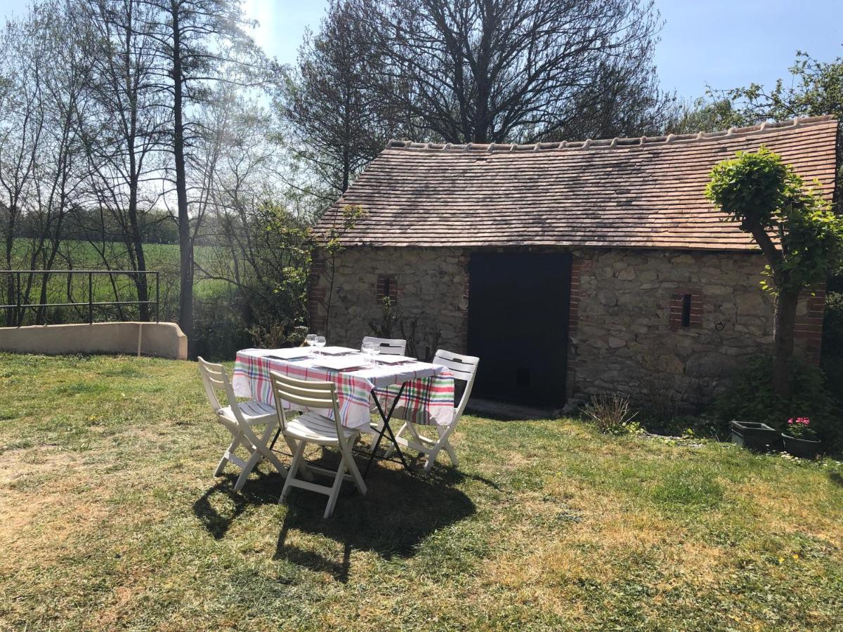 Moulin En Bord De Riviere - Logement Atypique Chevillon-sur-Huillard Exterior photo