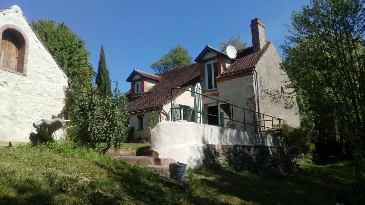 Moulin En Bord De Riviere - Logement Atypique Chevillon-sur-Huillard Exterior photo